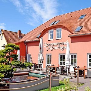 Das kleine Hotel und Ferienwohnungen auf Mönchgut!